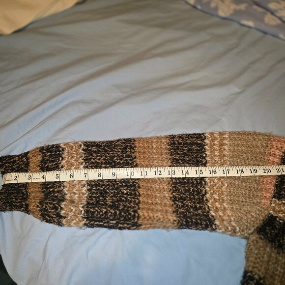 Lane Bryant Brand - Multi Colored, Striped Woven V-neck Long Sleeved Sweater - Picture 7 of 9